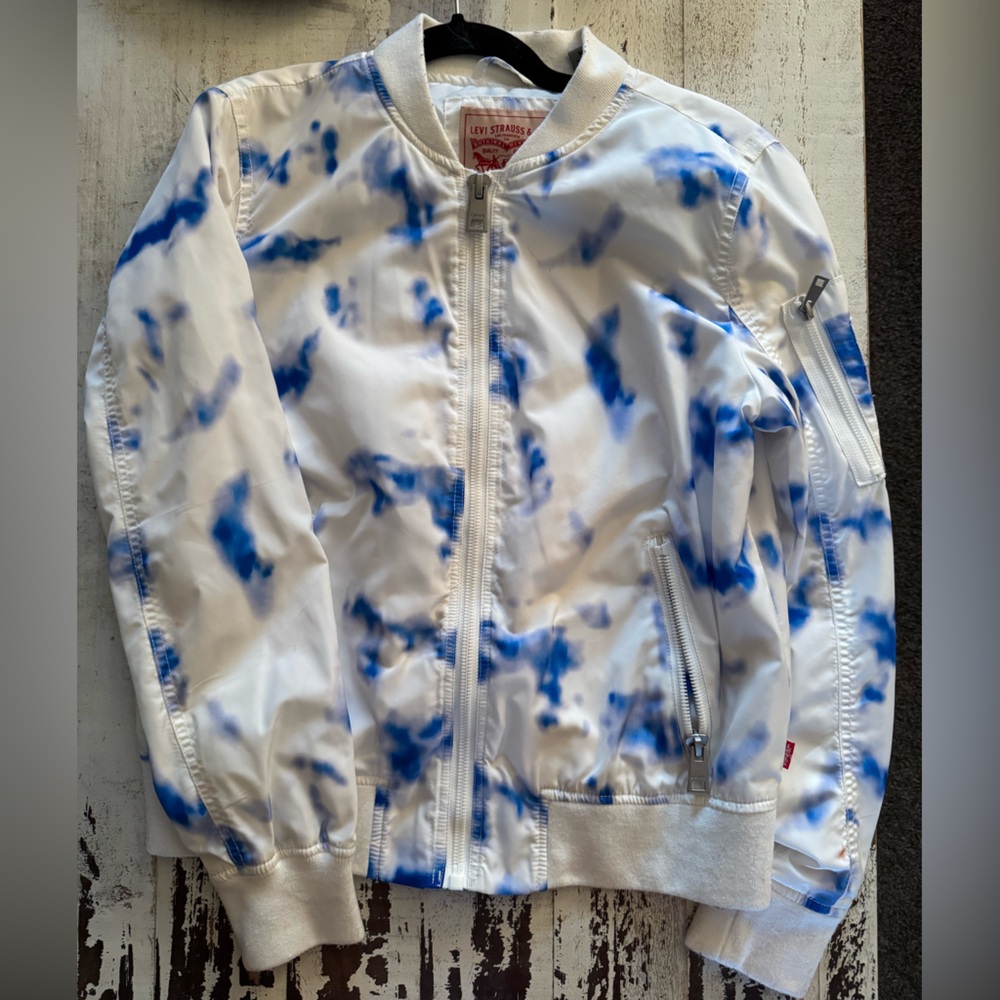 Levi’s windbreaker